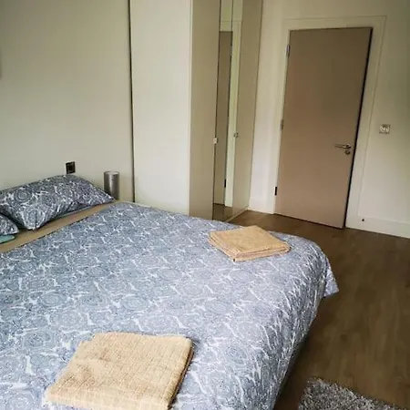 Apartment In Blackrock *